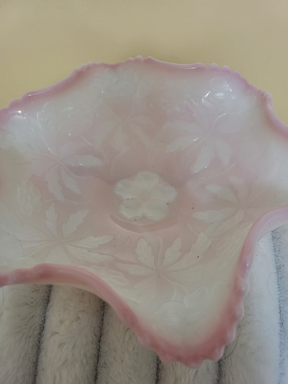 Fenton  Hand-Blown Pink Milk  Glass Ruffled  Bowl - Elegant Home Accent